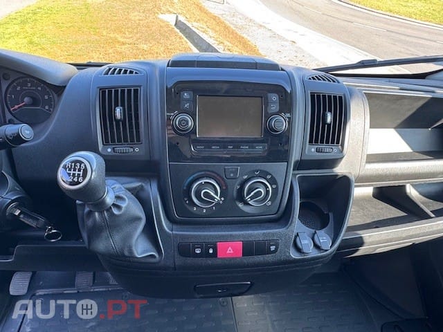Peugeot Boxer 2.2 BlueHDi 335 L3 CD
