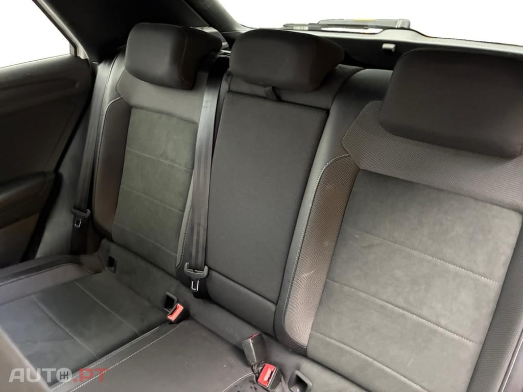 Volkswagen T-Roc 2.0 TDI R-Line DSG