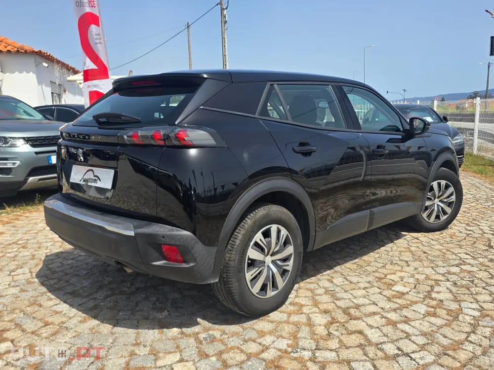 Peugeot 2008 Benzin 100 Allure