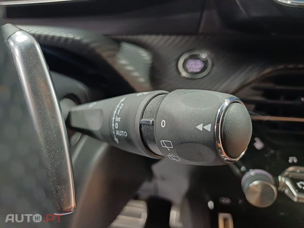 Peugeot 2008 1.2 PureTech GT EAT8