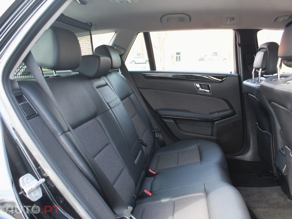 Mercedes-Benz E 250 CDi Elegance BlueEfficiency Auto.