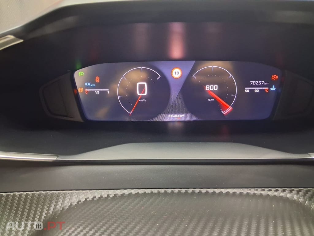 Peugeot 2008 1.2 PureTech Allure Pack — fotografia 14