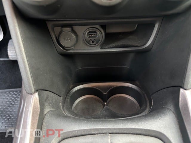 Peugeot 2008 1.6 BlueHDi Style