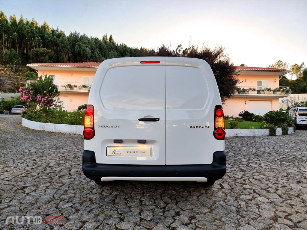 Peugeot Partner 1.6 BlueHDi L2 Premium