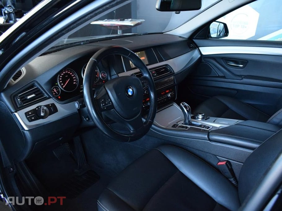 BMW 525 d Line Luxury Auto