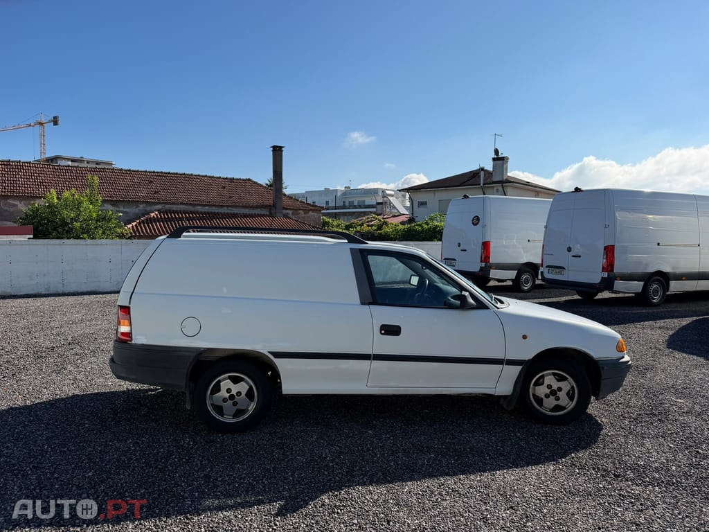 Opel Astra 1.7 D