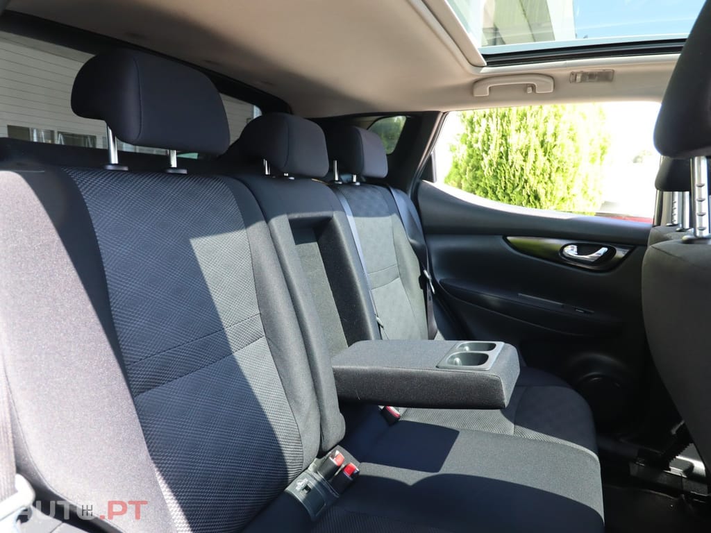 Nissan Qashqai 1.2 DIG-T Acenta