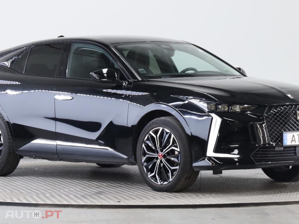 DS DS4 E-Tense Performance Line EAT8