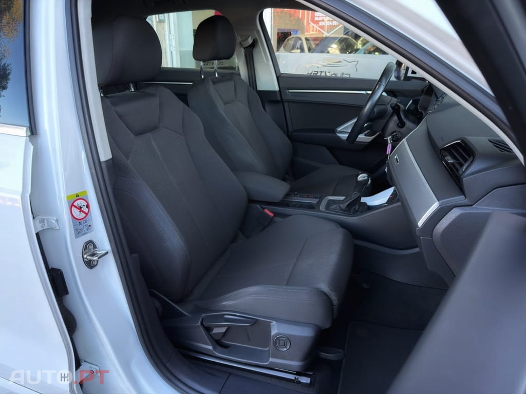 Audi Q3 35 TFSI S line S tronic