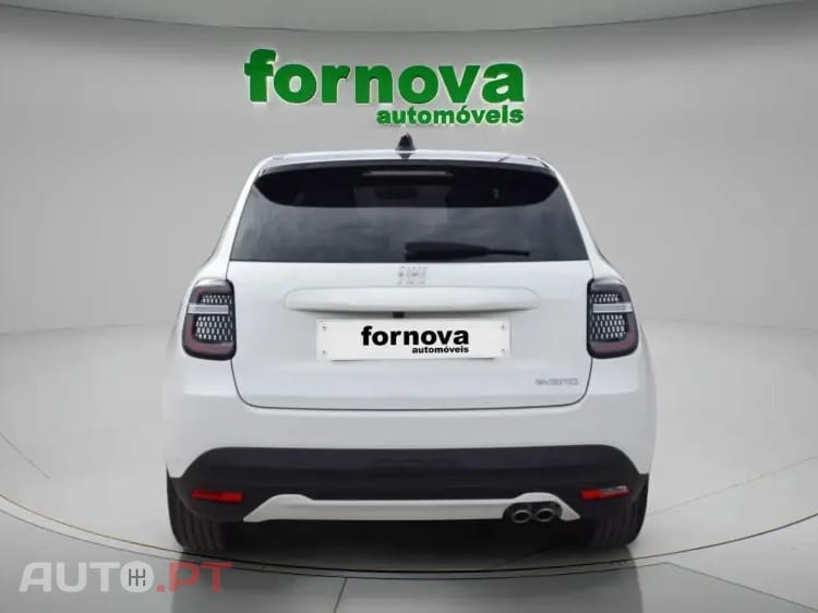 Fiat 600 1.2 Hybrid La Prima