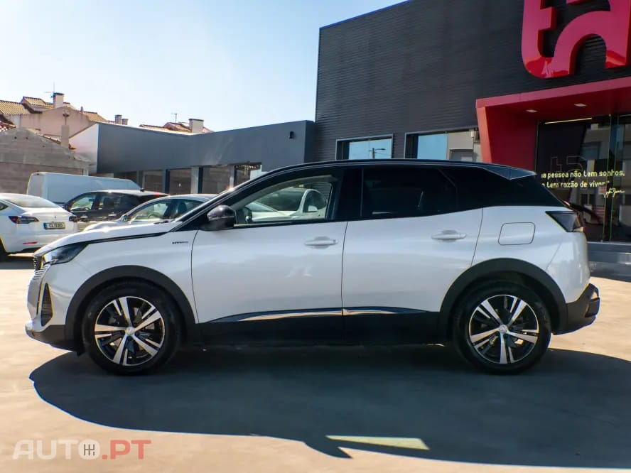 Peugeot 3008 1.6 Hybrid Allure Pack e-EAT8