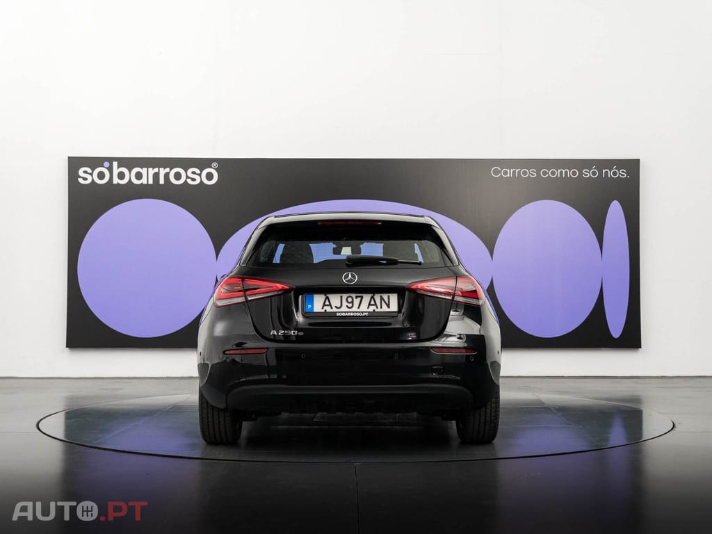 Mercedes-Benz A 250 e Style Plus
