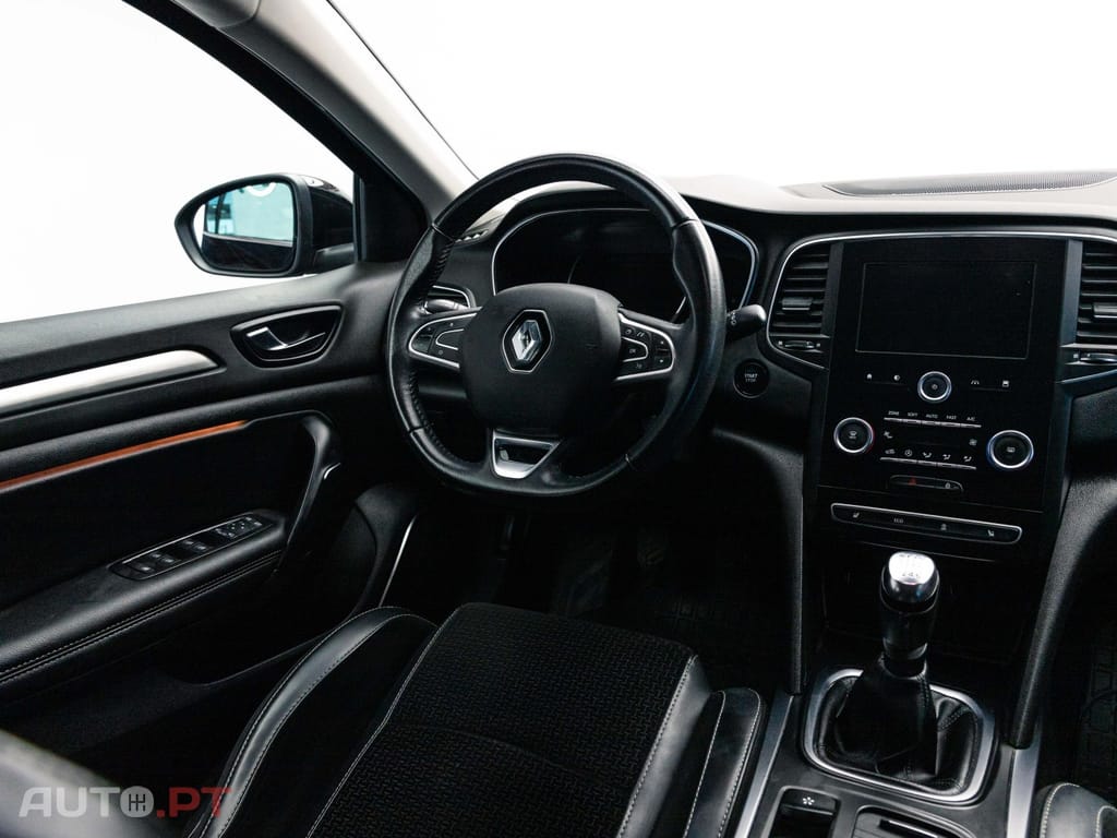Renault Mégane Sport Tourer 1.2 TCE Dynamique S SS