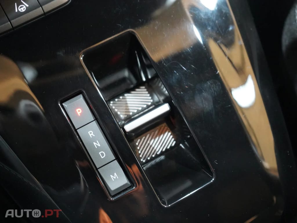 Opel Corsa 1.2 T Hybrid GS eDCT