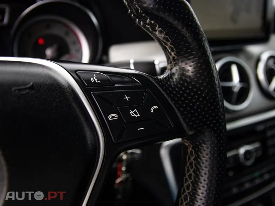 Mercedes-Benz CLA 220 CDI Urban Aut.