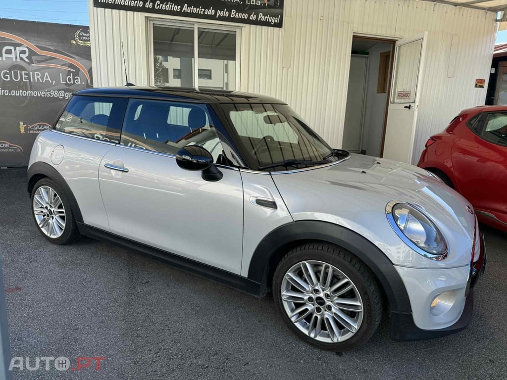 MINI Cooper Cooper D