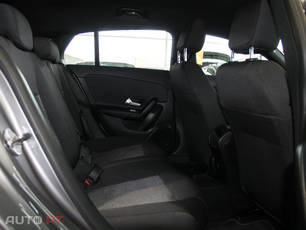 Mercedes-Benz CLA 200 d