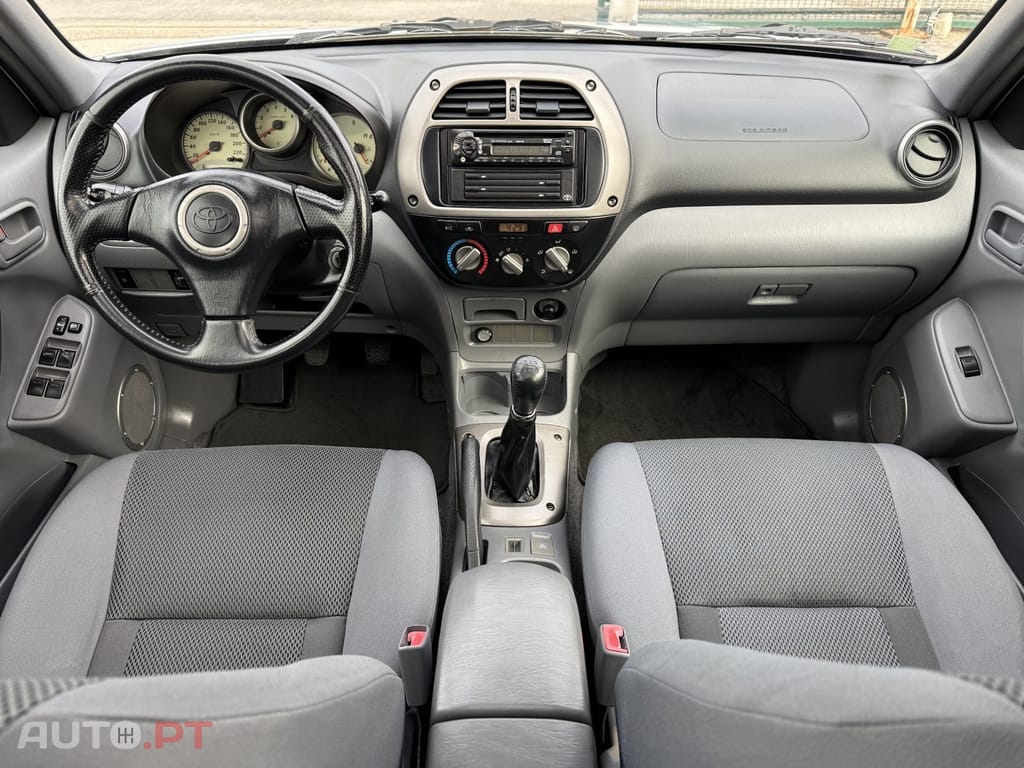 Toyota RAV4 2.0 VVT-i Pack 2