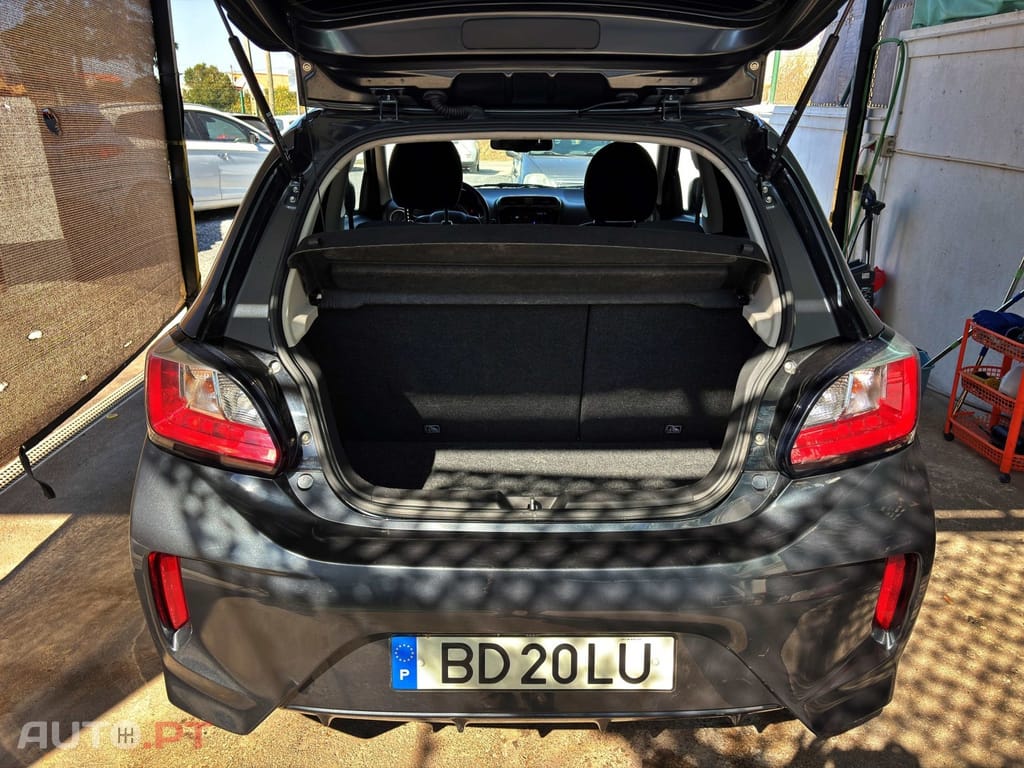 Mitsubishi Space Star 1.2 Intense Connect Edition