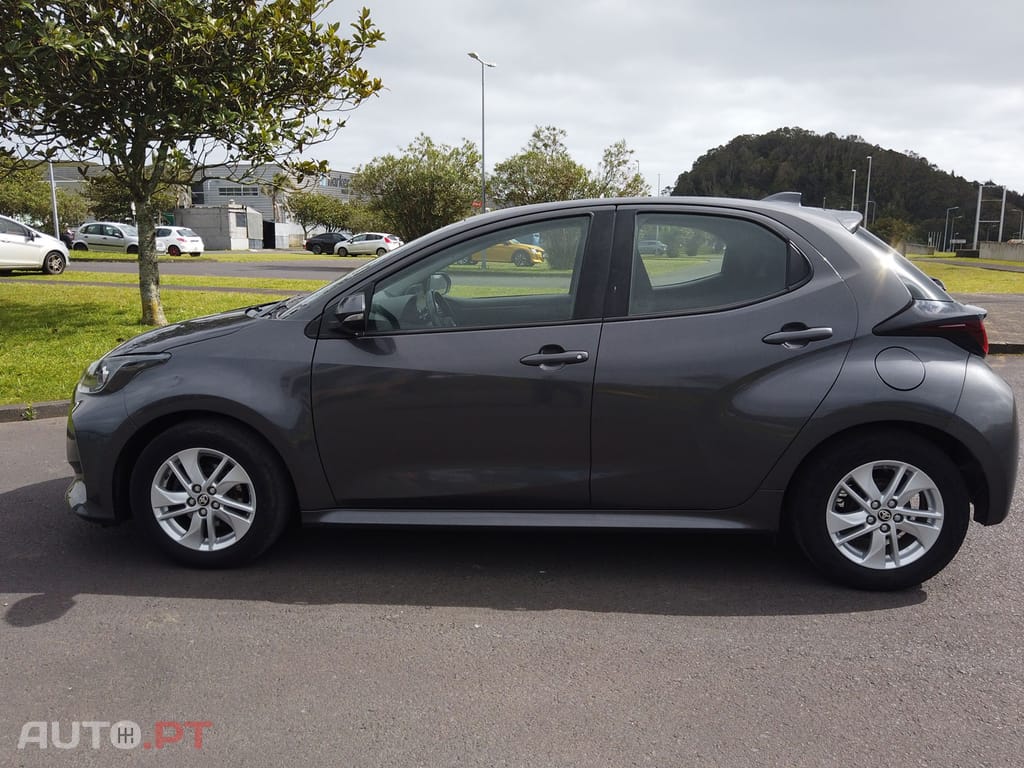 Toyota Yaris 1.0 VVT-i Confort Plus