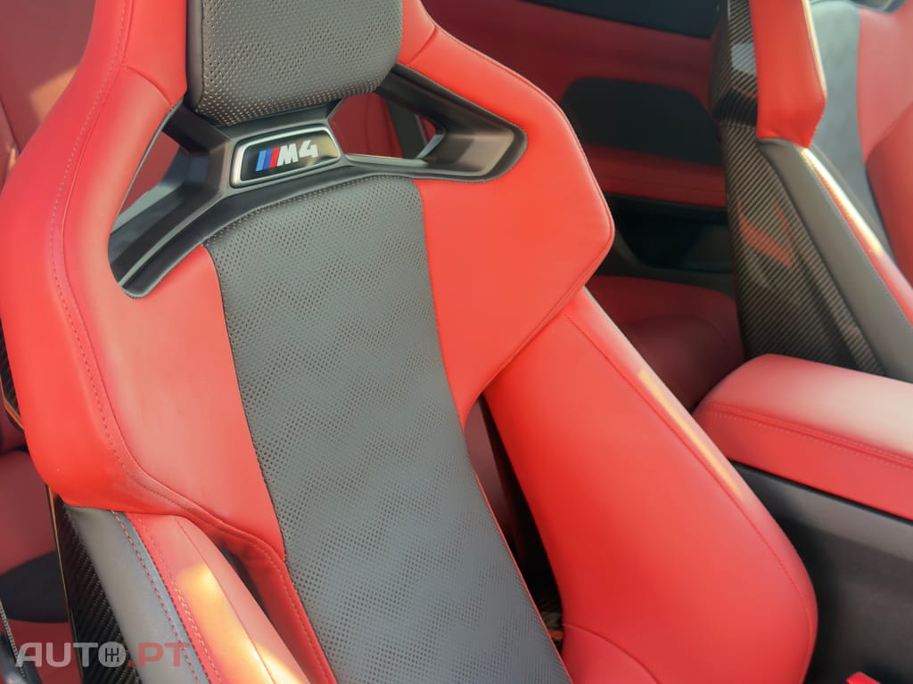 BMW M4 X-DRIVE CARBONO