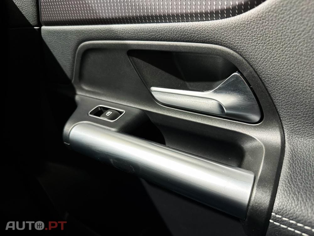 Mercedes-Benz EQA 300 4Matic Progressive