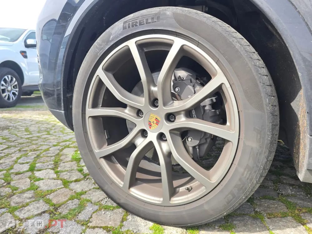 Porsche Cayenne E-Hybrid Tiptronic S