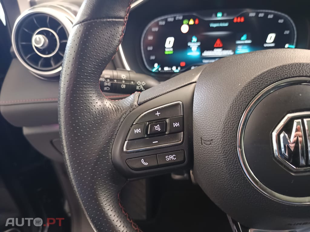 MG EHS 1.5 T-GDI Plug-in Hybrid Luxury