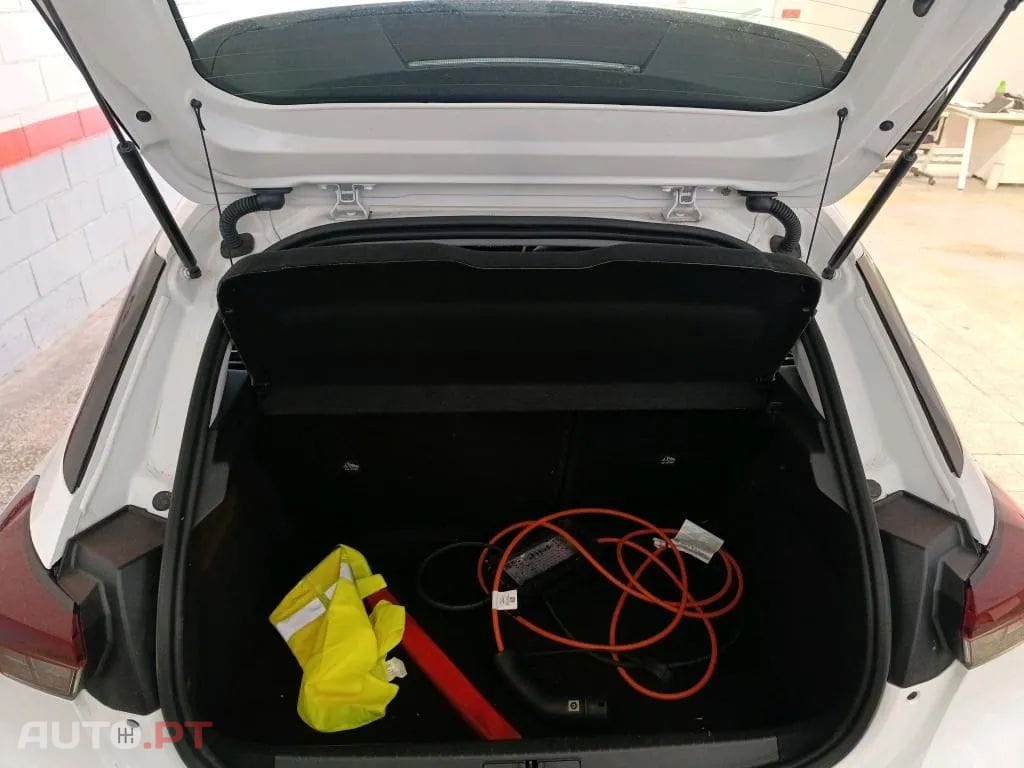 Opel Corsa-E 50 kWh