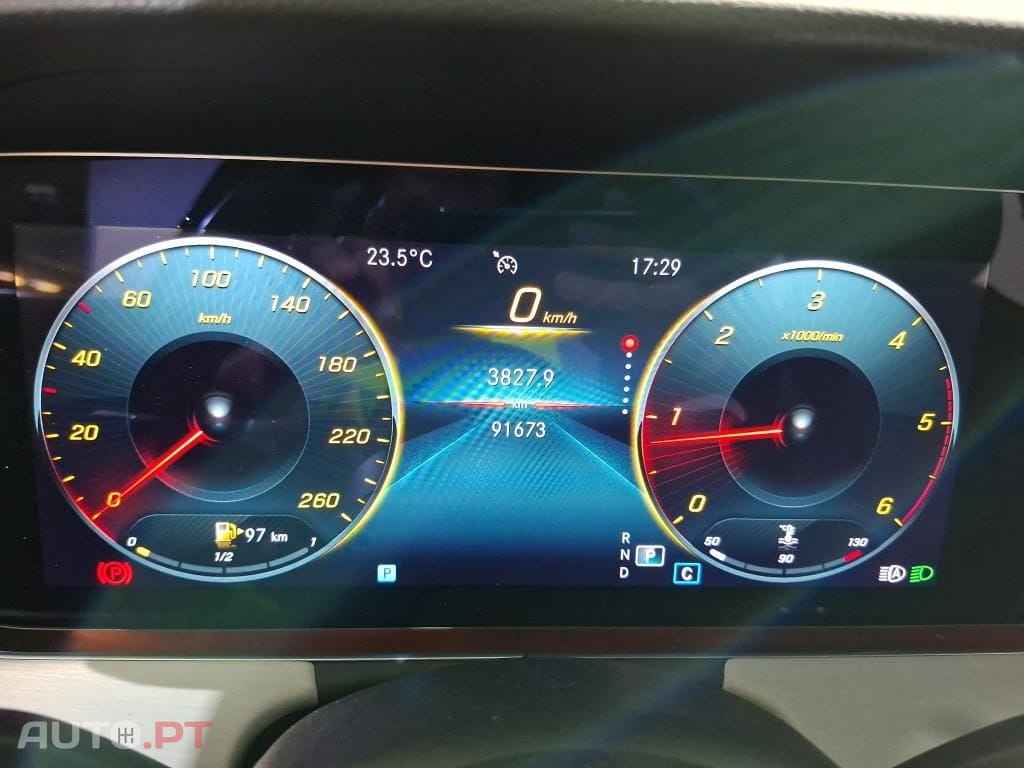 Mercedes-Benz E 220 d Avantgarde