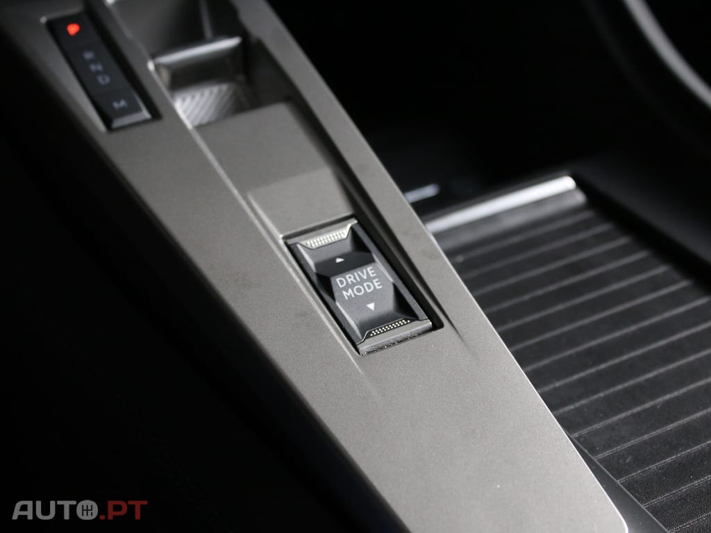 Peugeot 308 SW 1.2 PureTech Allure EAT8