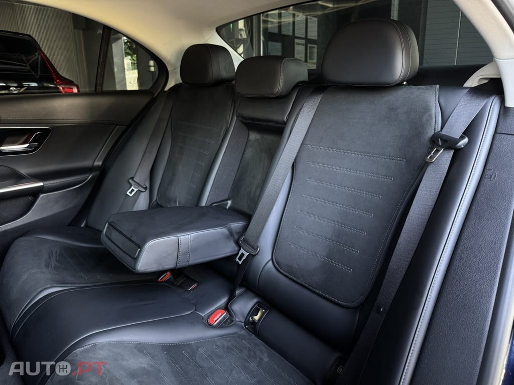 Mercedes-Benz C 300 d AMG Line