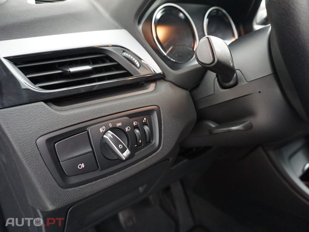 BMW X1 16 d sDrive Line xLine