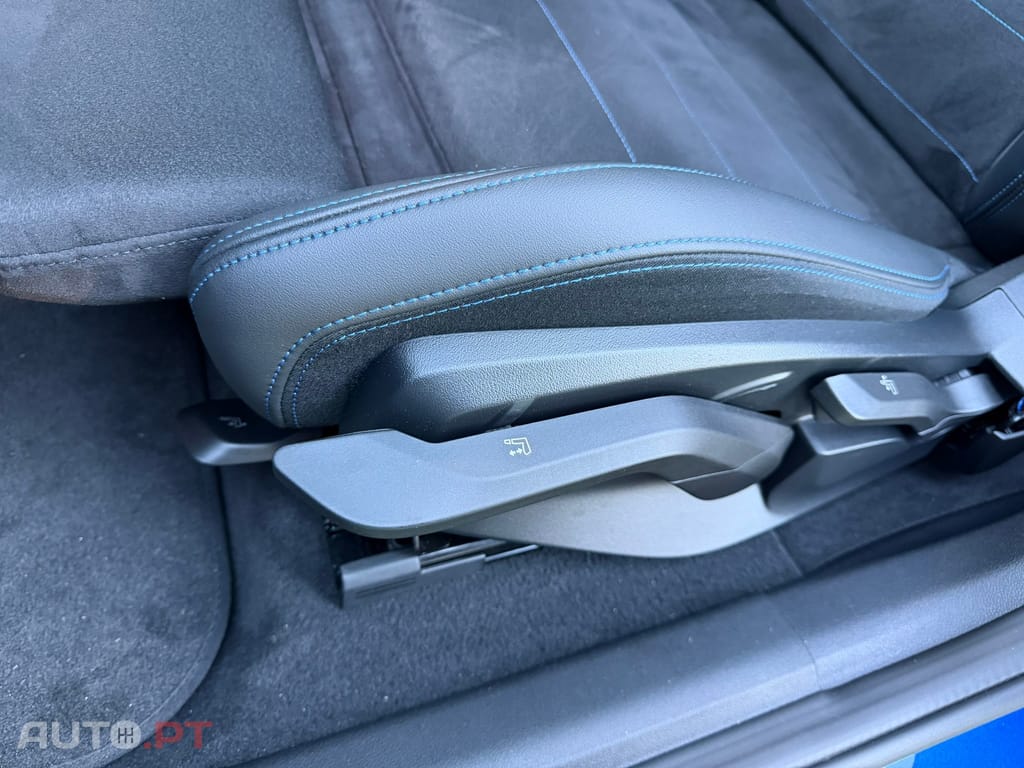 BMW iX2 eDrive20 Pack Desportivo M Pro