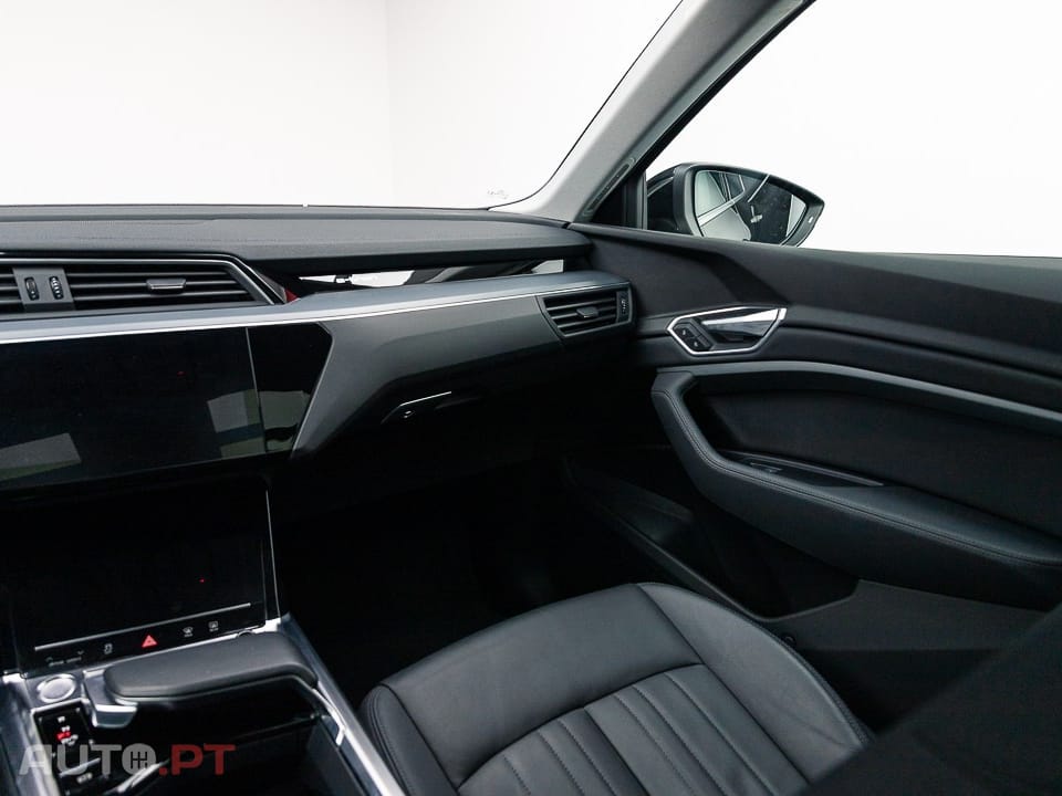 Audi E-Tron 50 quattro