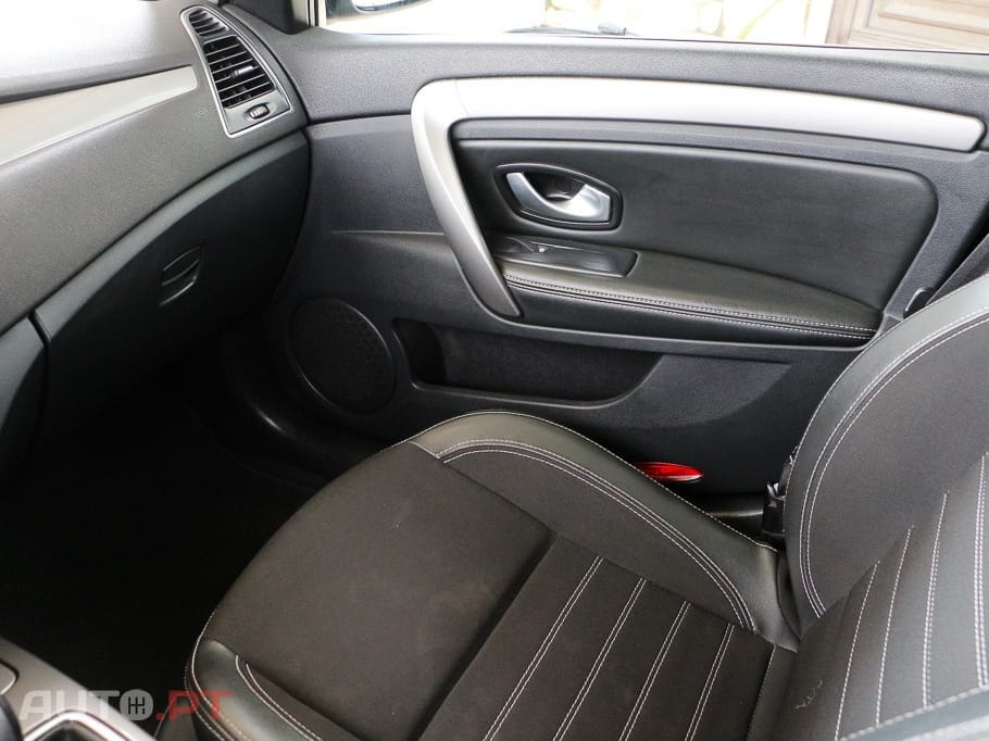 Renault Laguna Break 1.5 dCi SE Black Line
