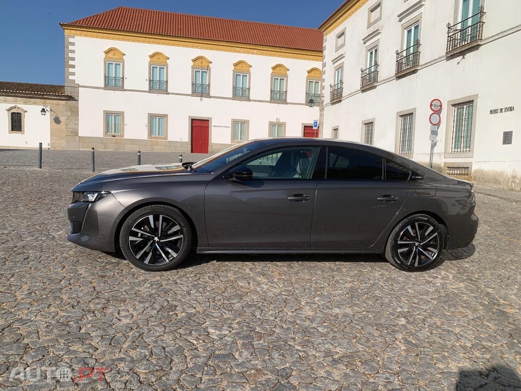 Peugeot 508 225 GT hybrid