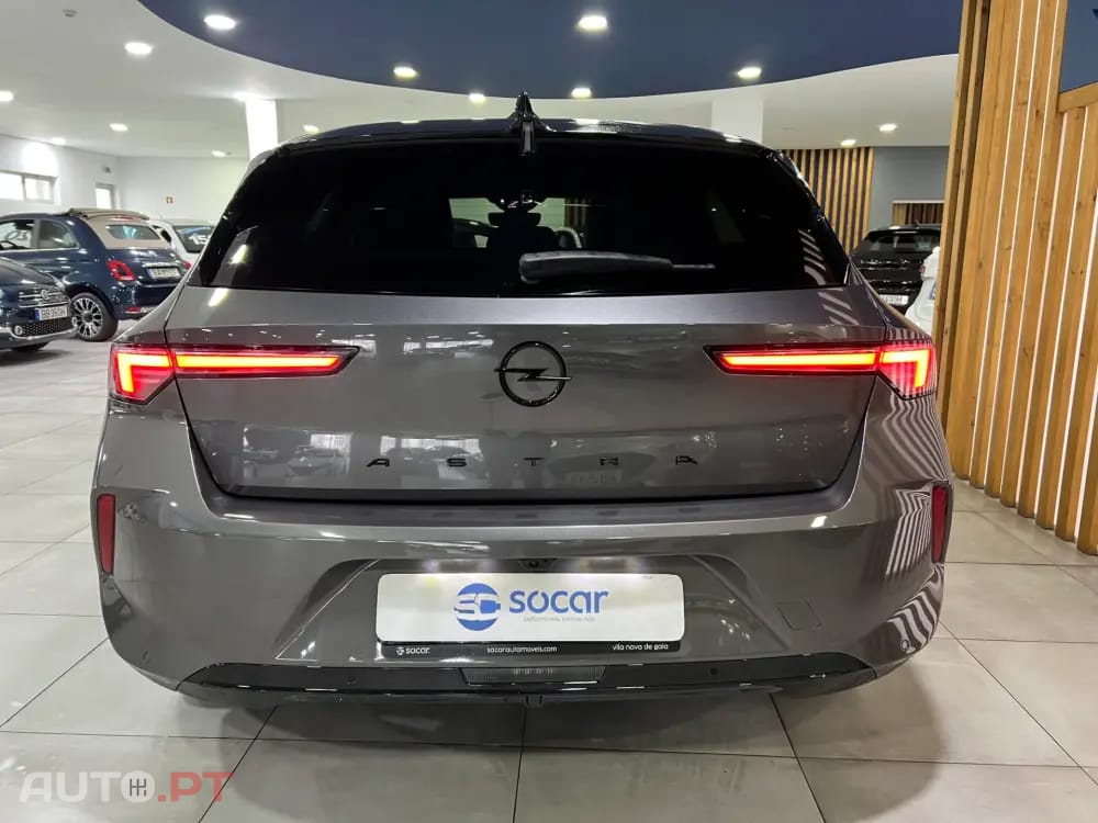 Opel Astra 1.5 D GS Aut.