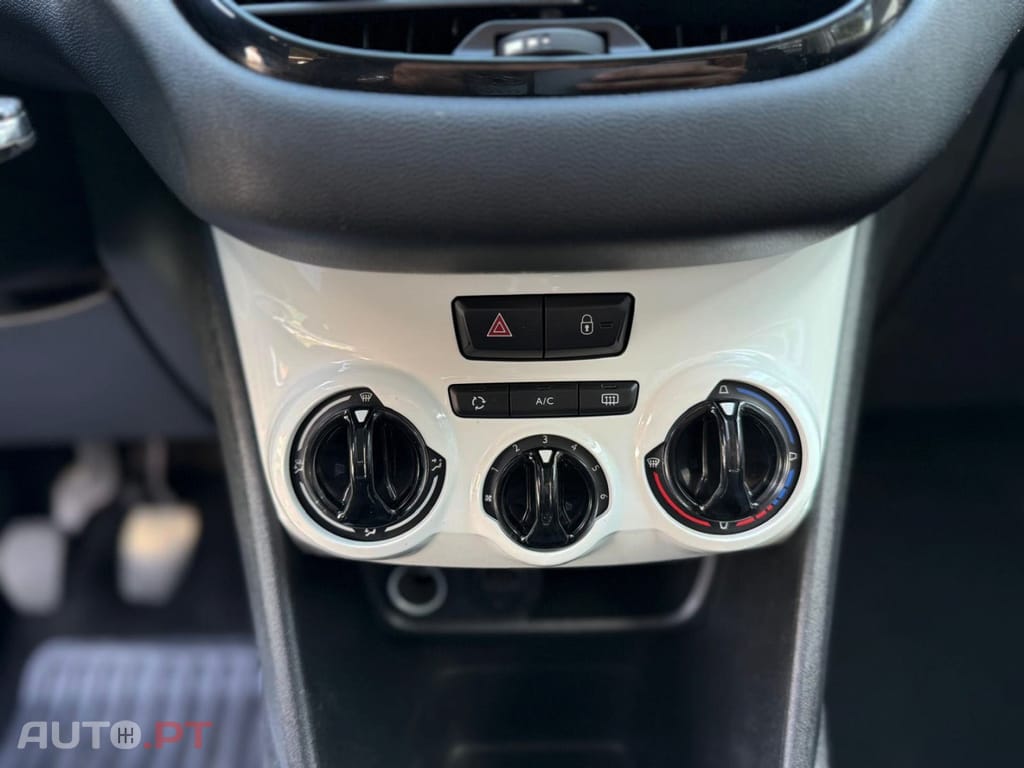 Peugeot 208 1.4 HDi