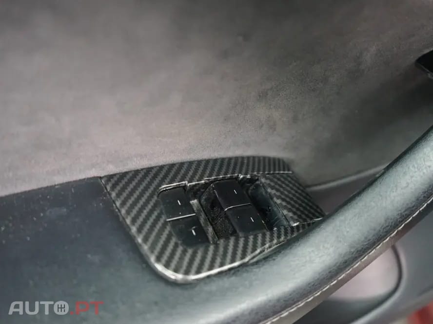 Tesla Model 3 Long Range AWD Dual Motor