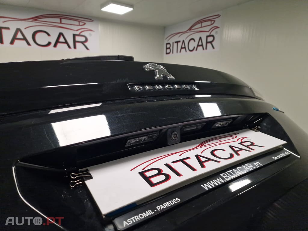 Peugeot 3008 1.6 Hybrid4 GT Line e-EAT8