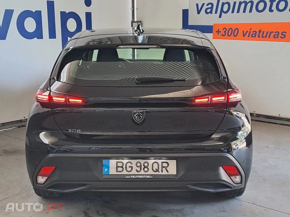 Peugeot 308 1.5 BlueHDi Active Pack EAT8