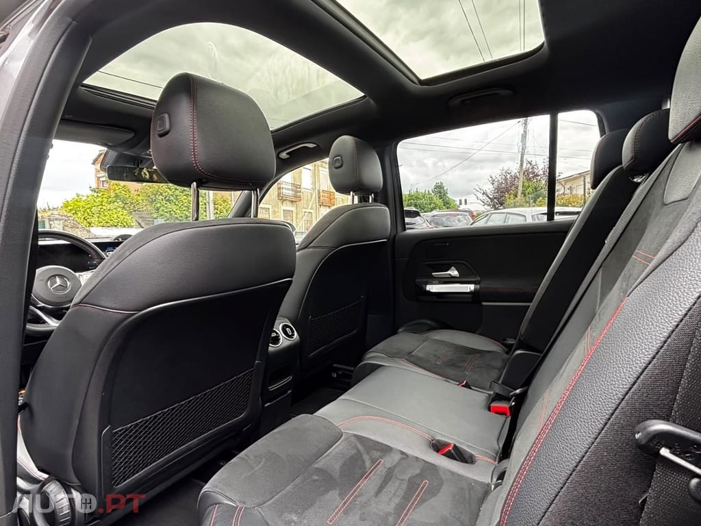 Mercedes-Benz EQB 300 4Matic AMG Line