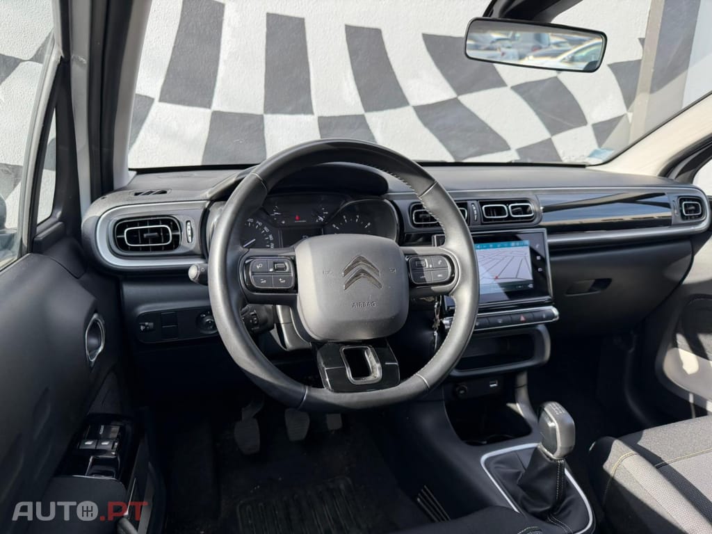 Citroen C3 1.2 PureTech Shine