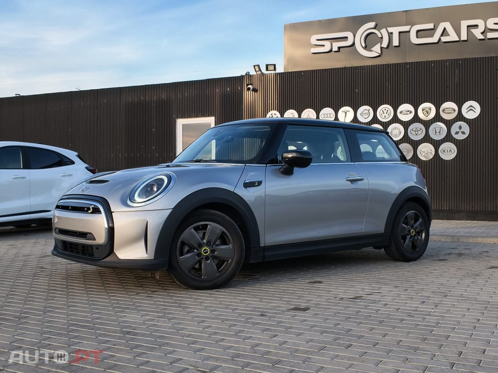 MINI Cooper SE Classic
