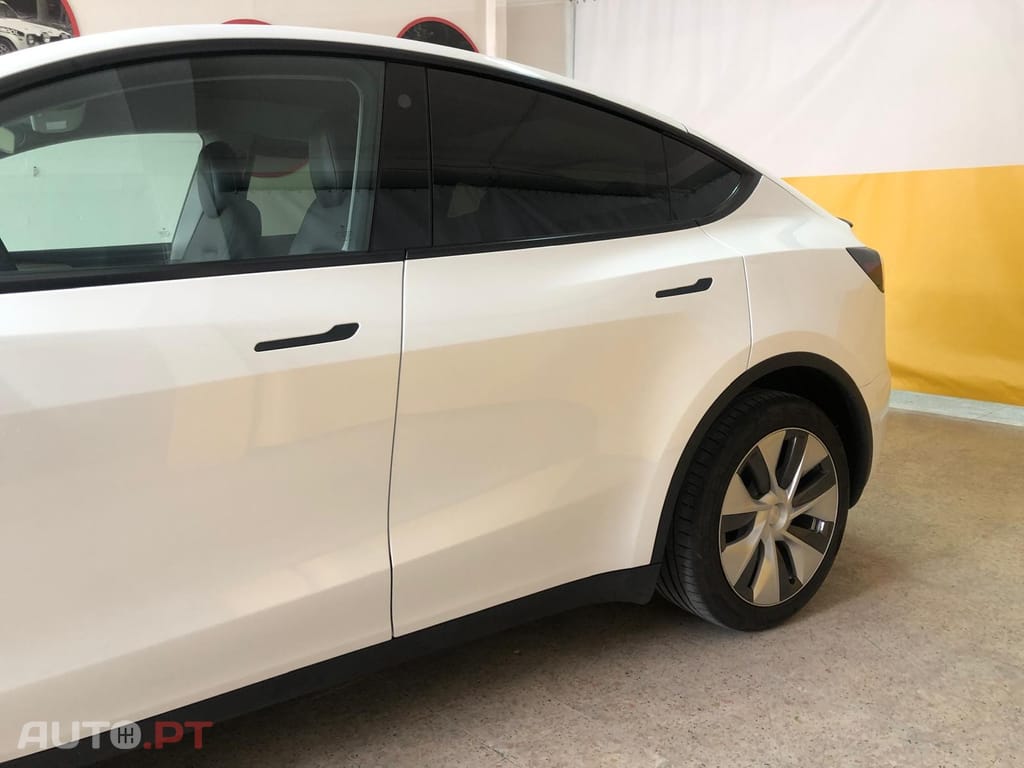 Tesla Model Y Performance Tração Integral