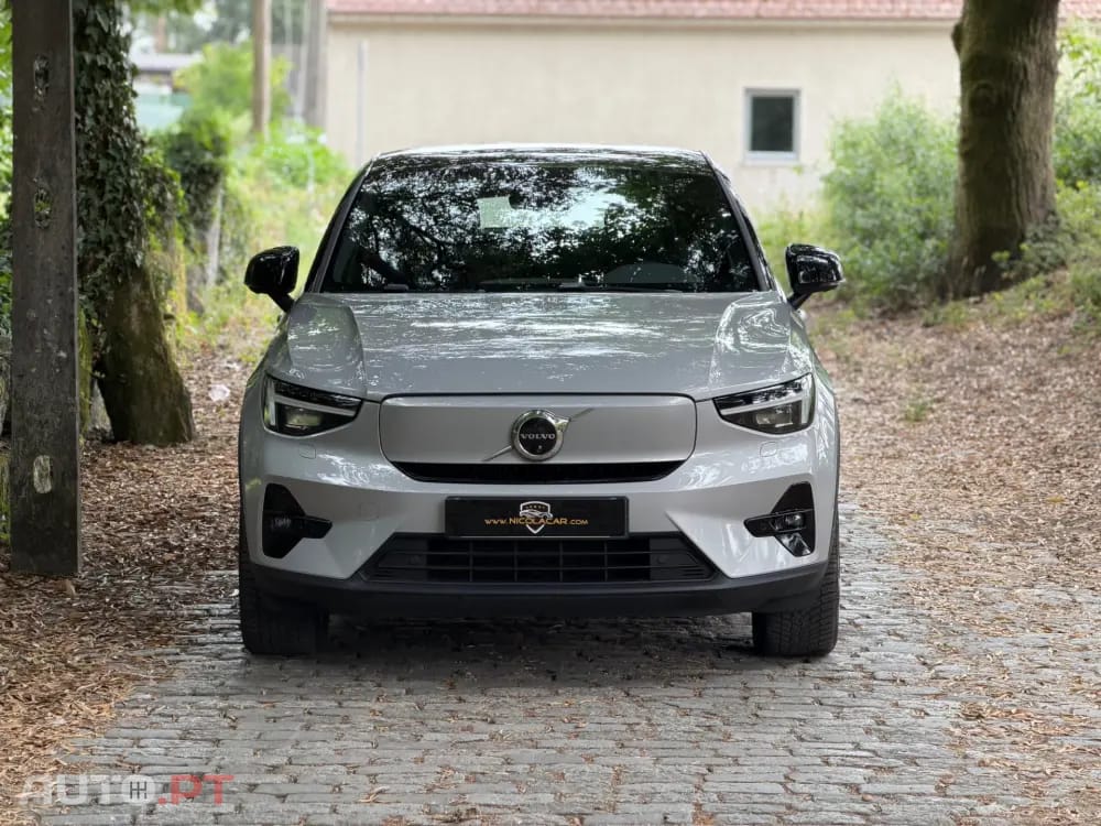 Volvo C40 Recharge Twin Motor Core