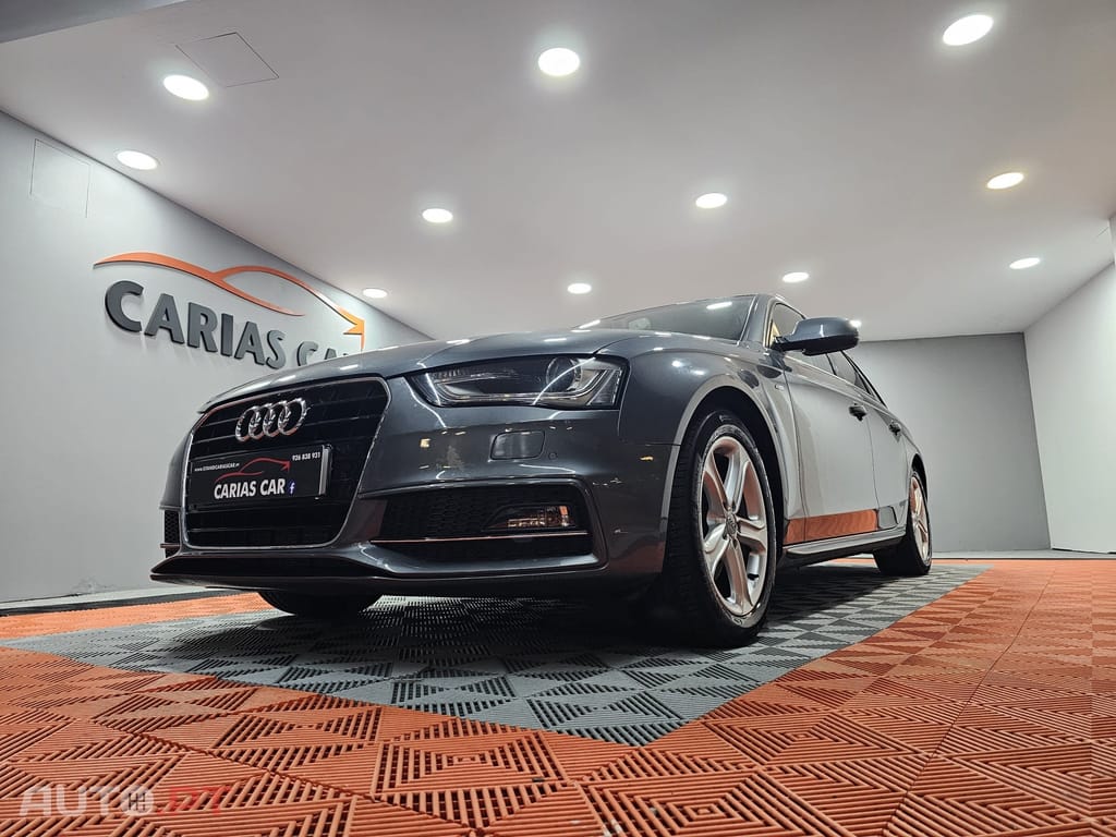 Audi A4 Avant 2.0 TDi S-line