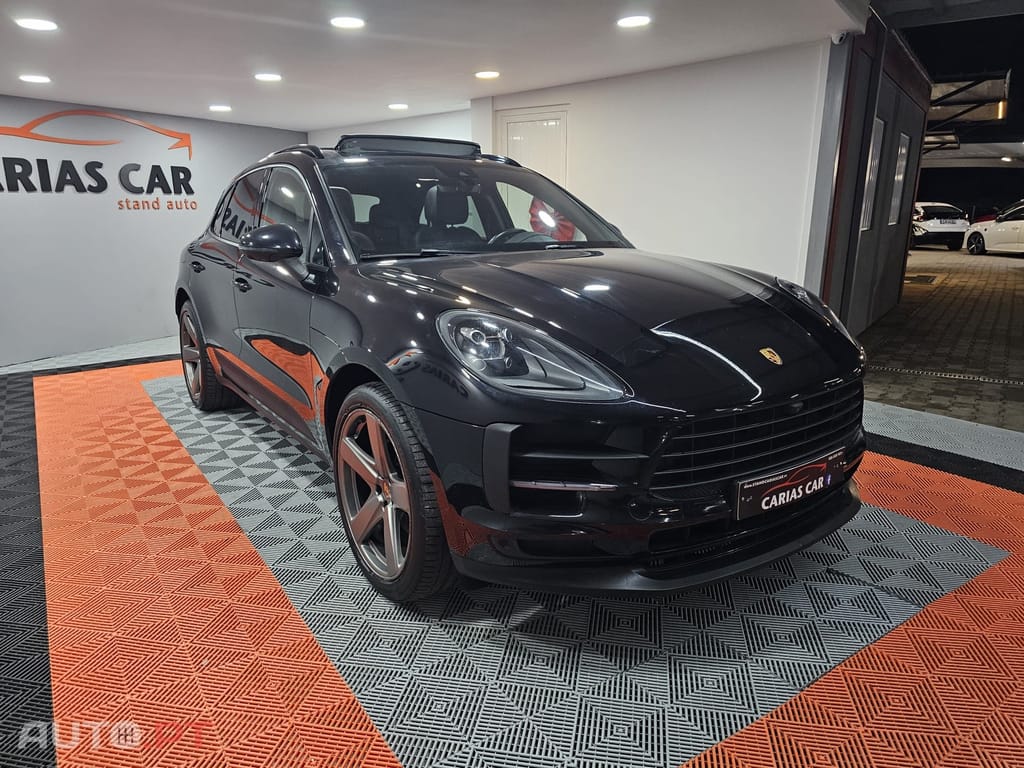 Porsche Macan Standard