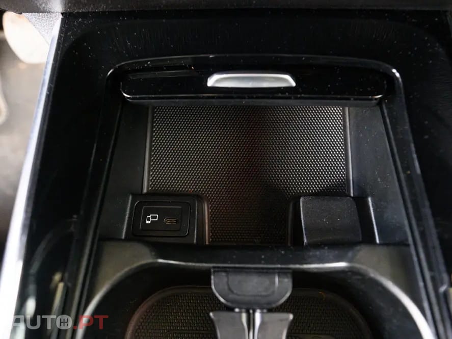 Mercedes-Benz GLB 200 d